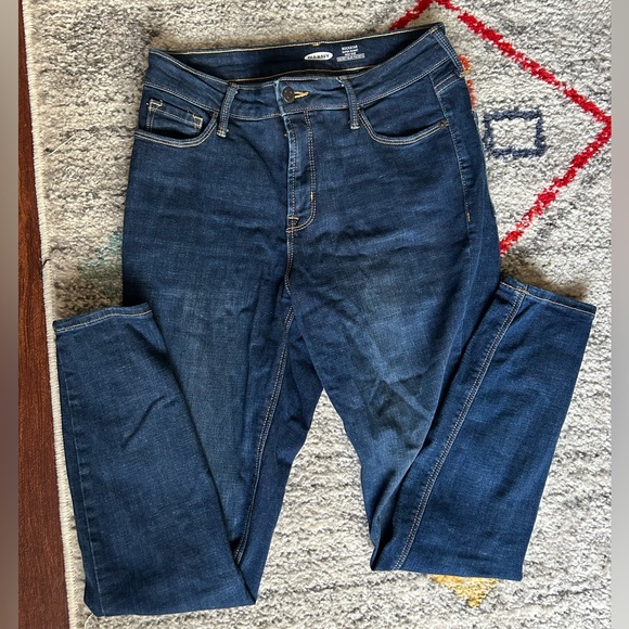 Old Navy skinny jeans - Picture 1 of 1